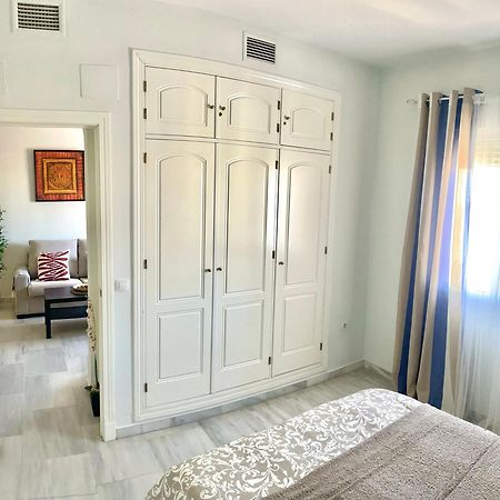 Apartamento Liru Bormujos 2, A 5 Minutos De Sevilla Luaran gambar