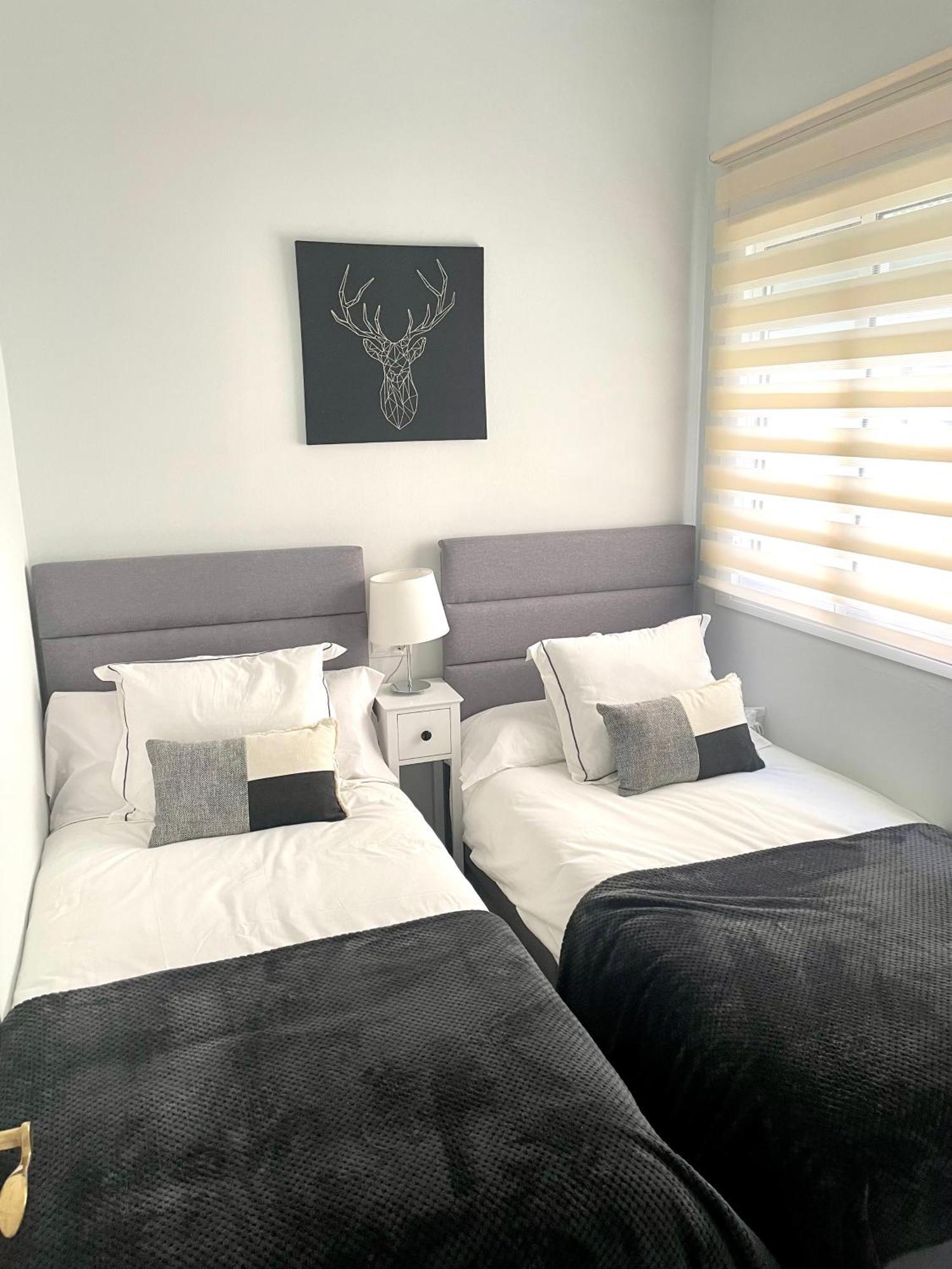 Apartamento Liru Bormujos 2, A 5 Minutos De Sevilla Luaran gambar